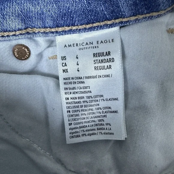 American Eagle High-Rise Patchwork Straight Mom Jeans Relaxed‎ Distressed Size 4 - Picture 7 of 14